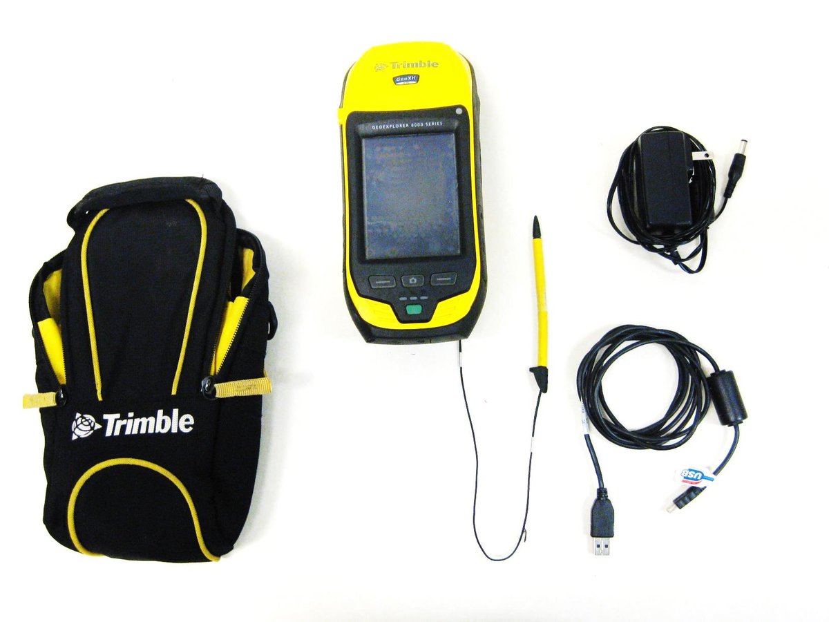 The Trimble GeoExplorer 6000 receiver with its case and accessories